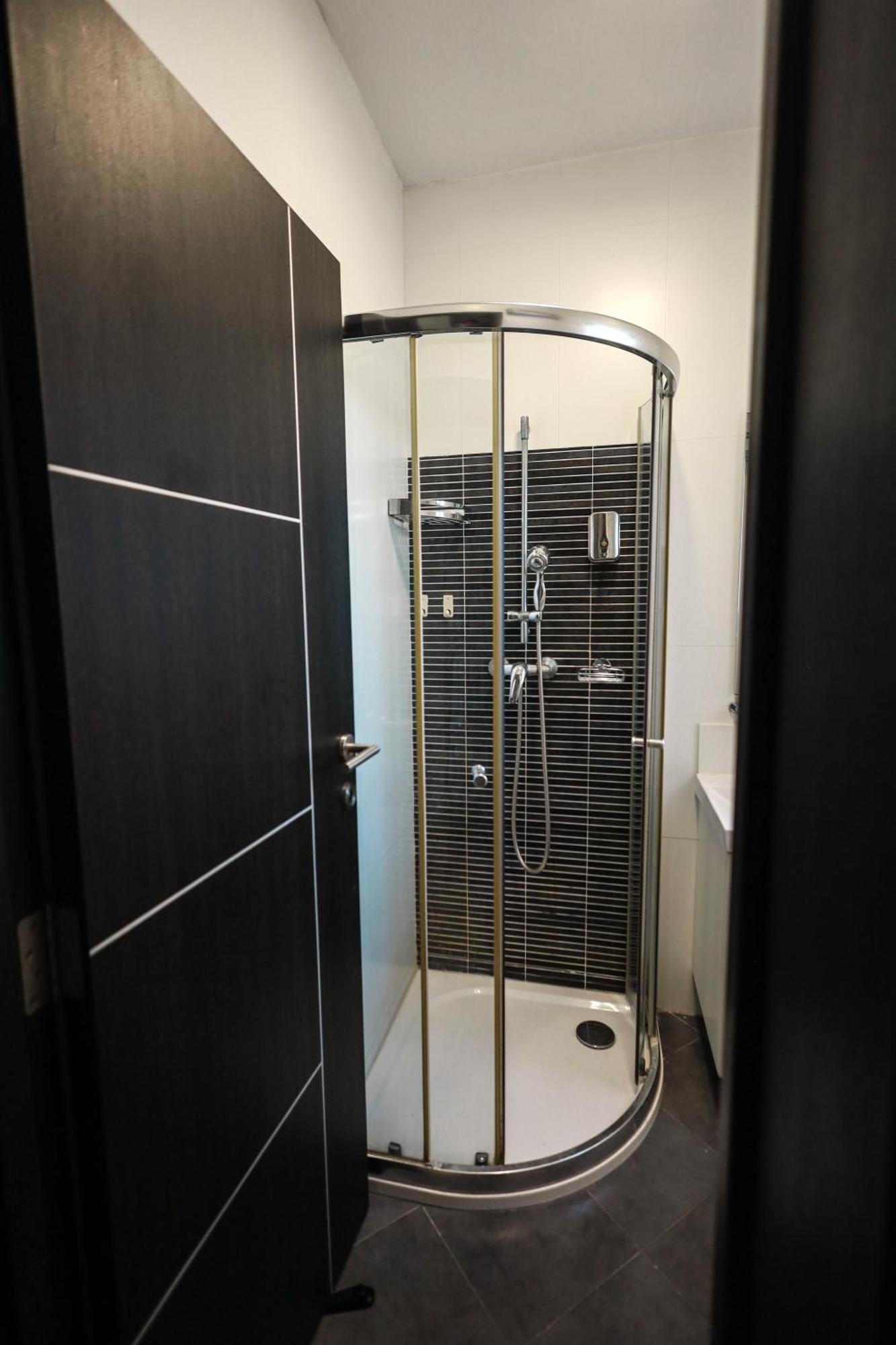 Seafront Duplex Penthouse With Terrace Overlooking Xlendi Bay מראה חיצוני תמונה